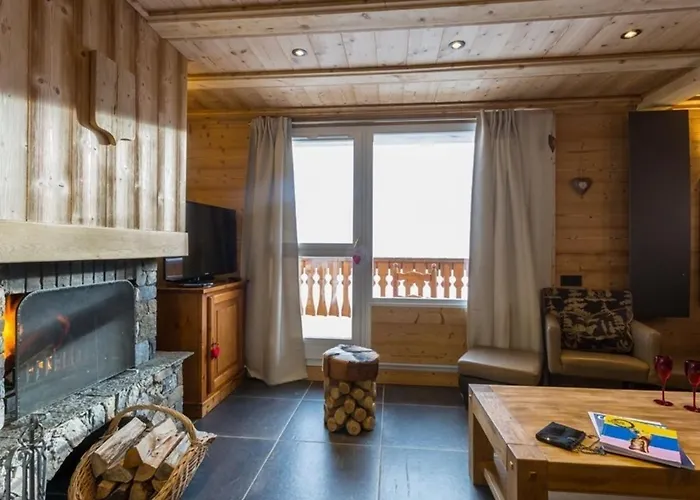 Triplex 12 Pers à - 4 Flocons Or, Cheminée, Wifi, Proche Pistes Et Commerces - Fr-1-637-10 *