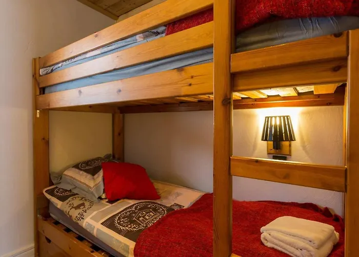 Triplex 12 Pers à - 4 Flocons Or, Cheminée, Wifi, Proche Pistes Et Commerces - Fr-1-637-10 Chalet *