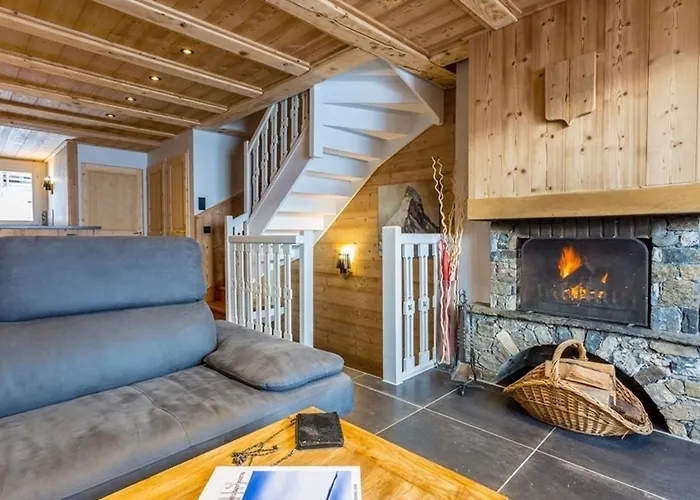 Triplex 12 Pers à - 4 Flocons Or, Cheminée, Wifi, Proche Pistes Et Commerces - Fr-1-637-10 Chalet